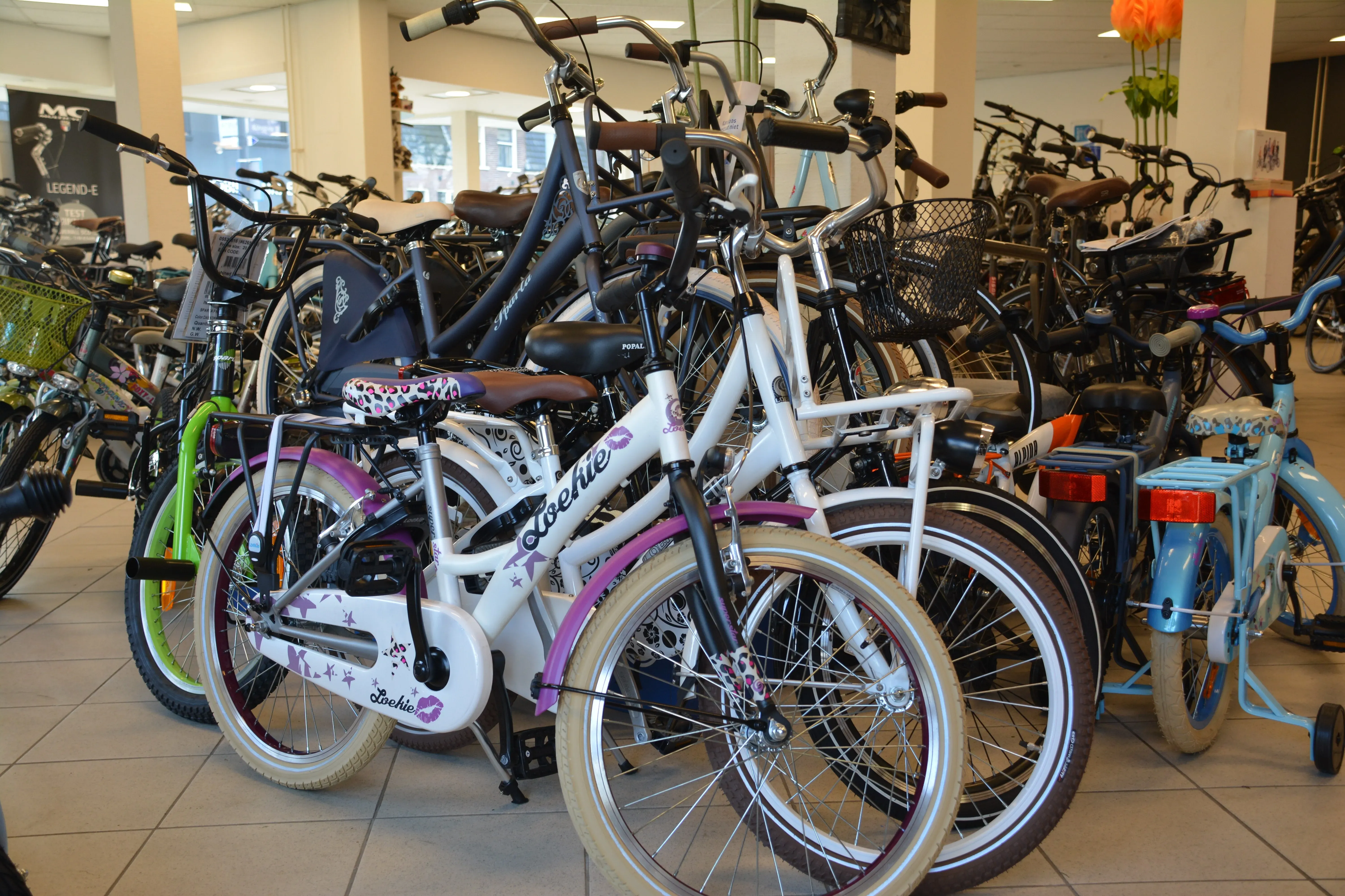 contact impressie kinderfiets